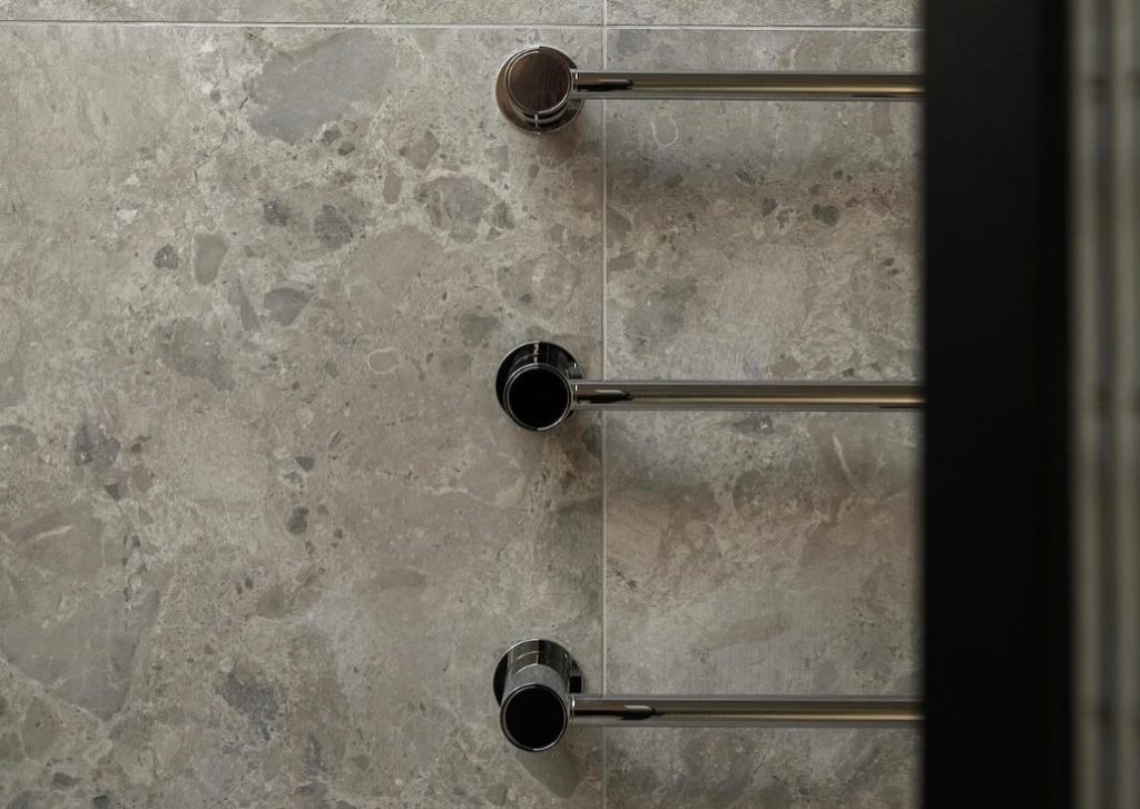 CARACTER MIX GRIS - Foto: Murerfirmaet Elmelund