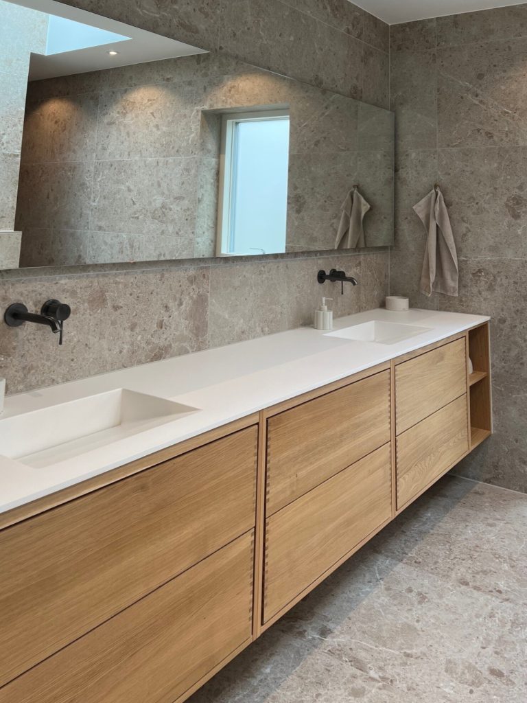 NEWSTONE BEIGE NATURALE - Foto: @louisathorgaard