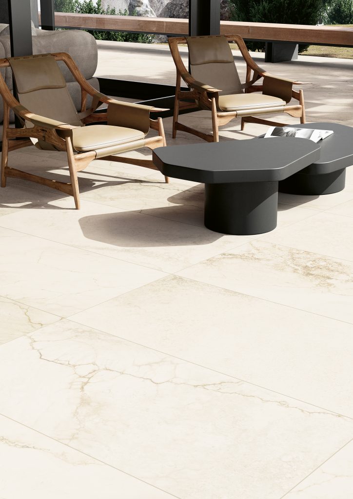 SILKSTONE WHITE UDENDØRS