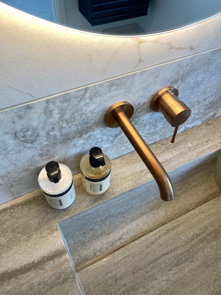 SILKSTONE WHITE - Foto: Melanie