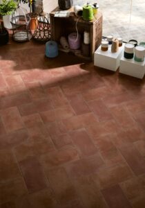 COTTAGE TERRA + MARRONE