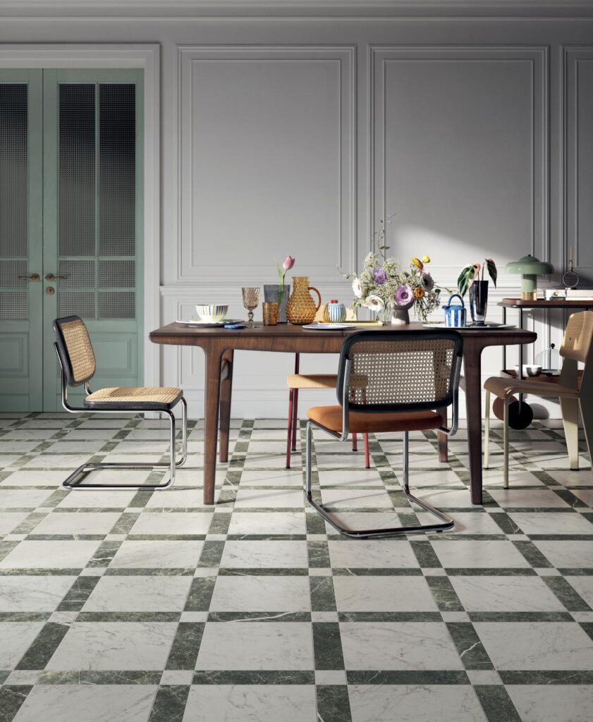 CLASSIC TRELLIS MARBLE CARRARA + ANTIQUE VERDE